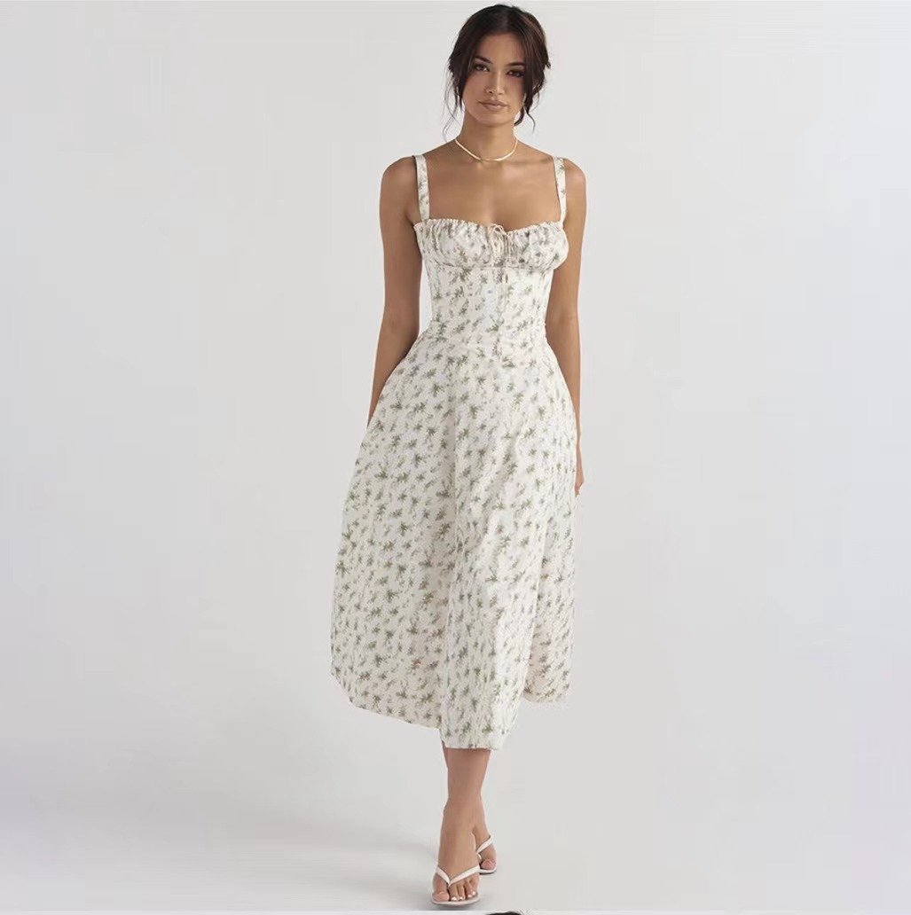 American  Hot Low-cut Sexy Digital Printed Chest Back Strap Waist Mid-length Dress