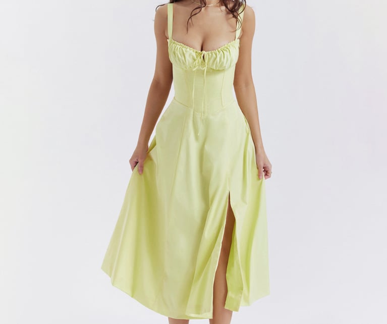 American  Hot Low-cut Sexy Digital Printed Chest Back Strap Waist Mid-length Dress