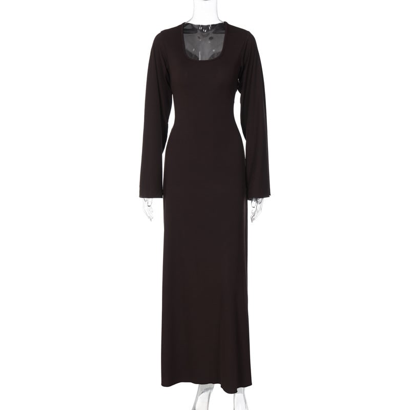 A fashionable and loose U-neck long-sleeved dress with a tie at the back