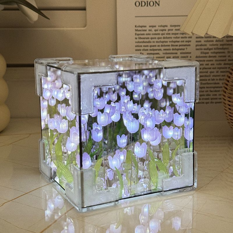 Rubik's Cube Tulip Sea Night Light